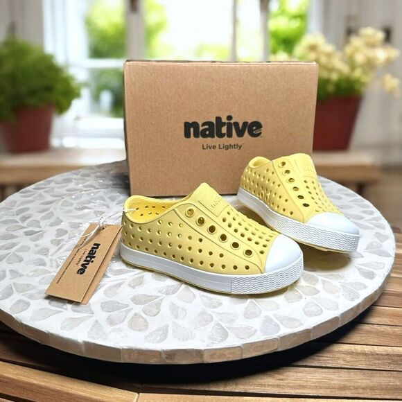 Native Toddler Jefferson EVA Slip-On Water Shoes Sneakers “Gone Bananas” Size 6 - Picture 7 of 12